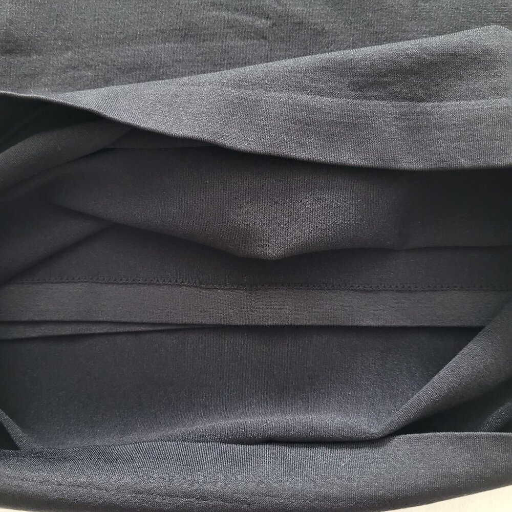 Dynamic Seamless Tank Top Deep Scoop Neck Black Onesize Athletic Athleisure - Picture 5 of 7